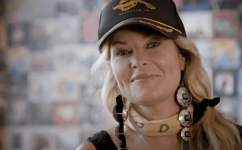 Elizabeth Cook