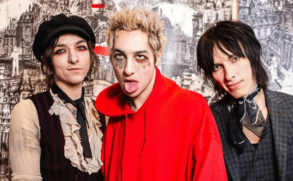 Palaye Royale