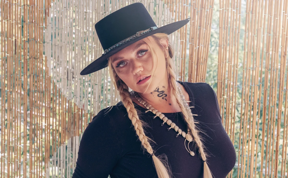 Elle King